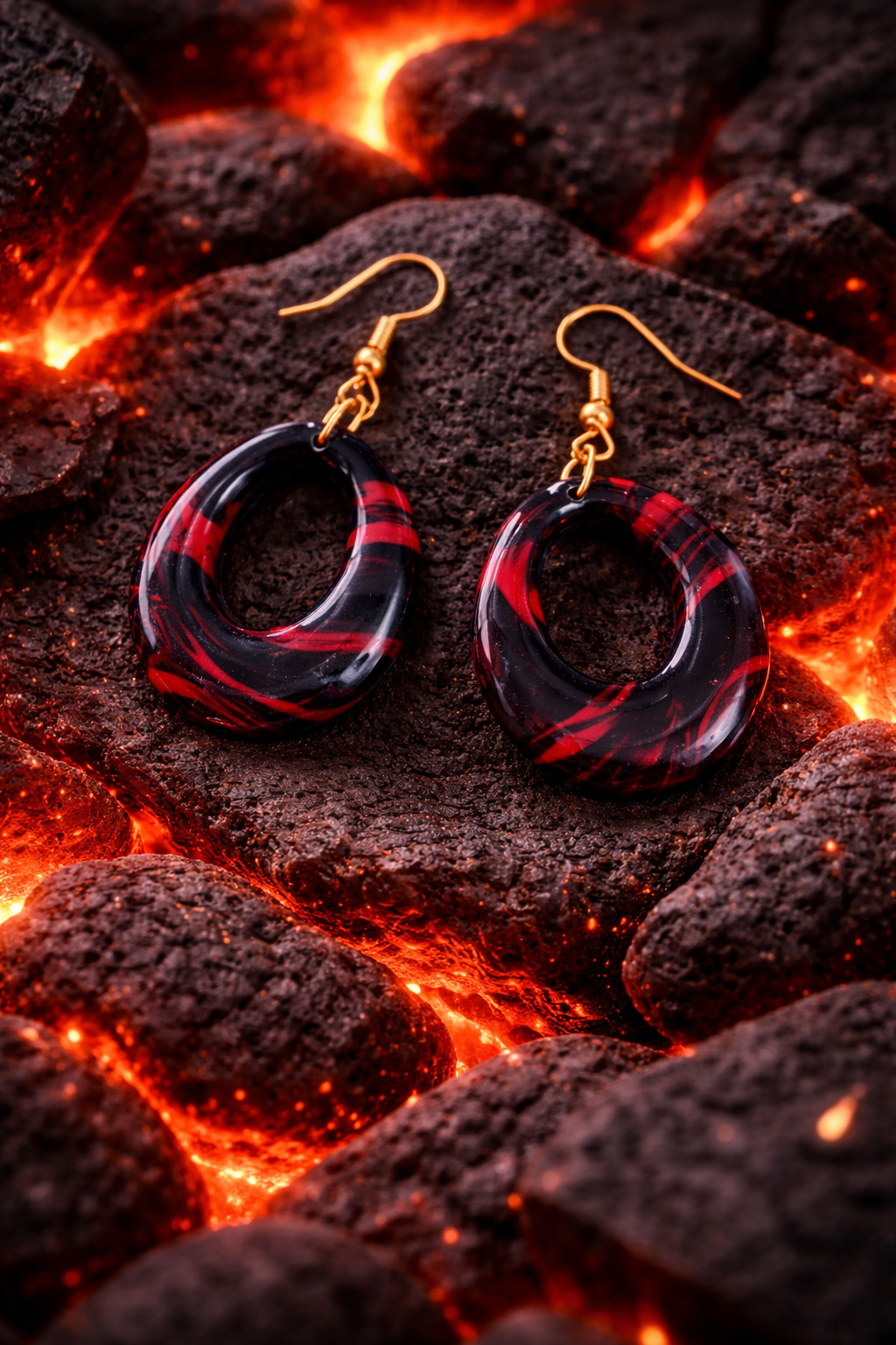 Boucles d'oreilles rouge et noir ovales creux