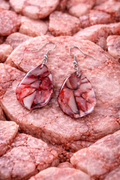 boucles d'oreilles marbré translucides rouge ovales aplati